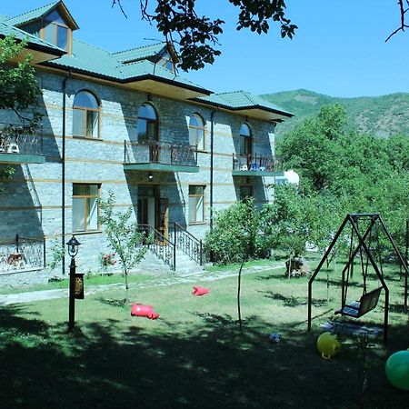 Evim Otel Lahic Экстерьер фото